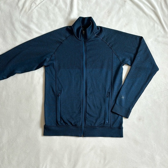 Lululemon Engineered Warmth Jacket - Picture 1 of 9
